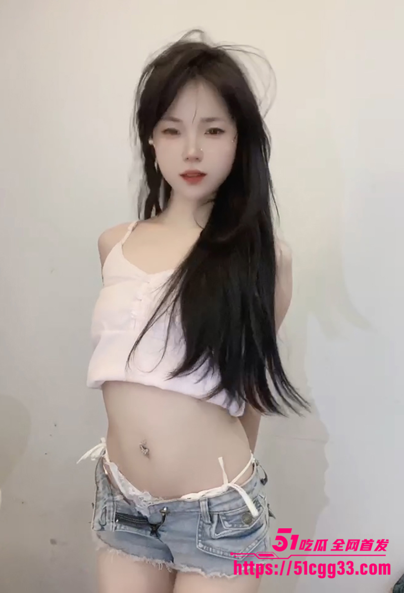 清纯美女网红娇宝很乖大尺度骚舞合集流出4拷贝 清纯美女网红娇宝很乖大尺度骚舞合集流出4拷贝