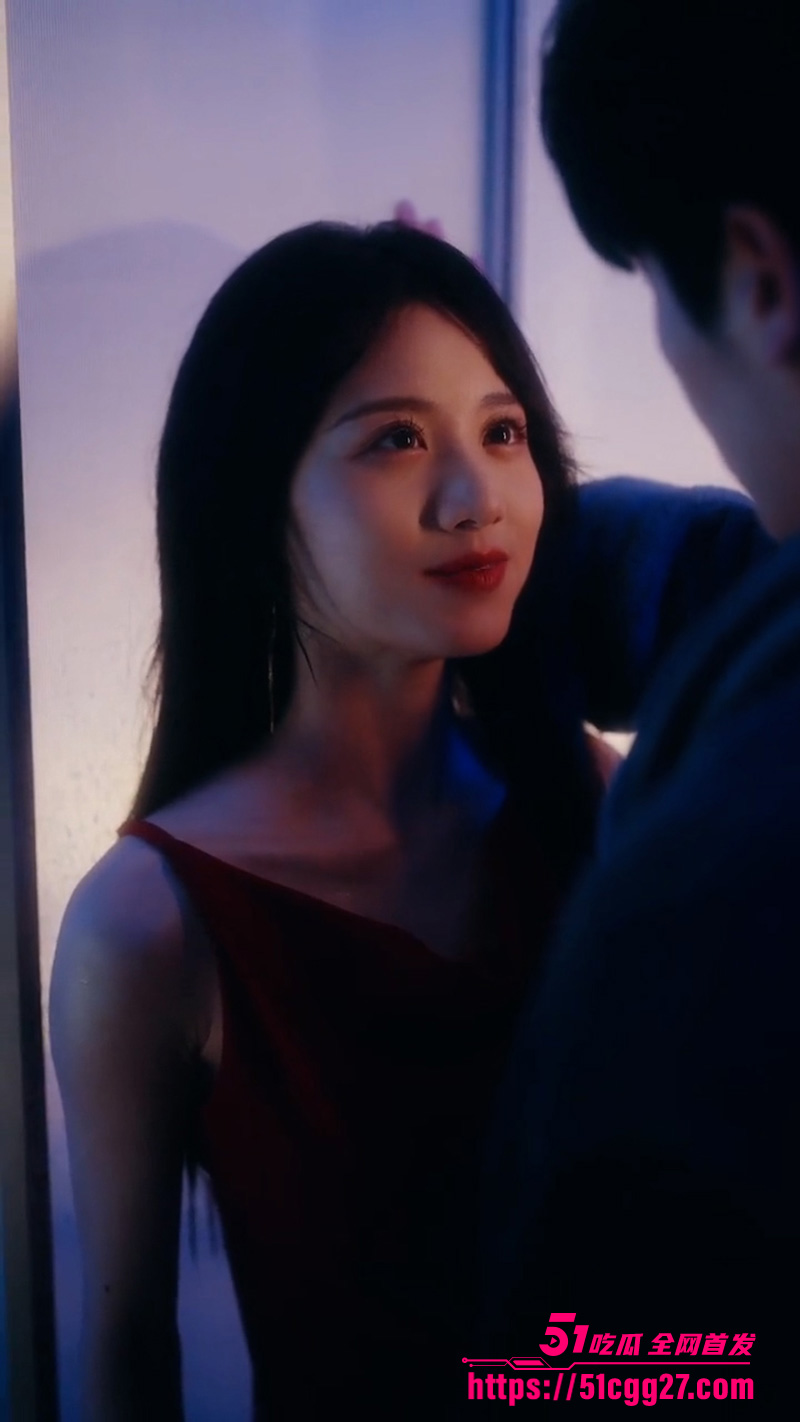 晏总说好的不近女色呢 晏总说好的不近女色呢