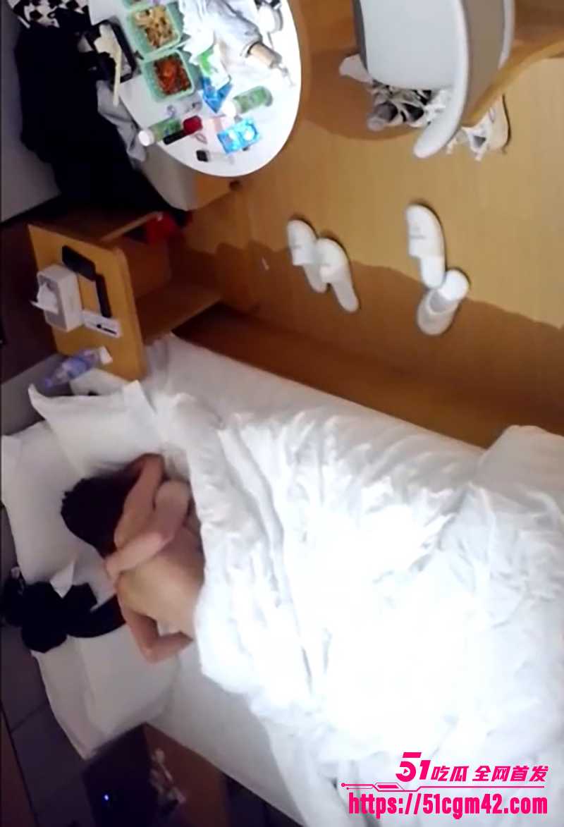 摄像头偷偷直播情侣酒店激战 4 拷贝 摄像头偷偷直播情侣酒店激战 4 拷贝