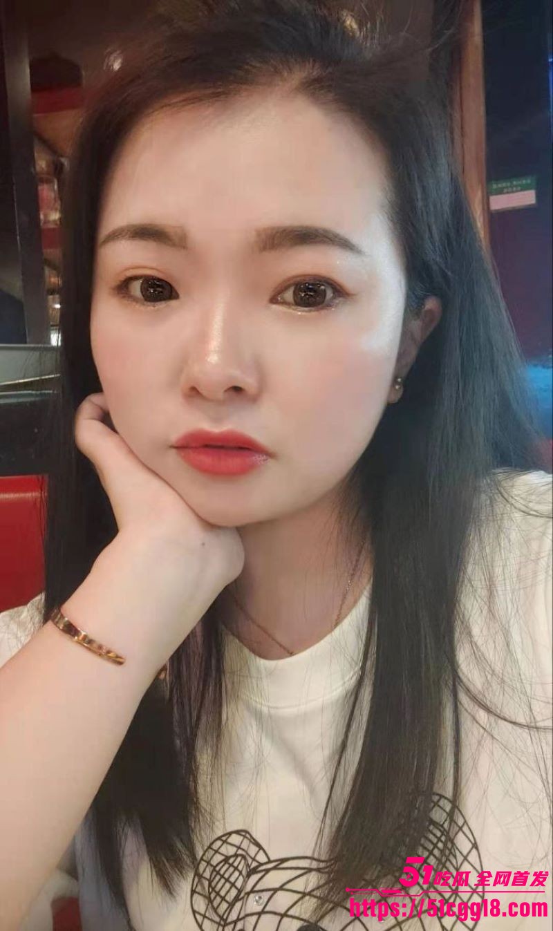 巨婴妈宝男洗澡睡觉都要老妈陪 1 巨婴妈宝男洗澡睡觉都要老妈陪 1