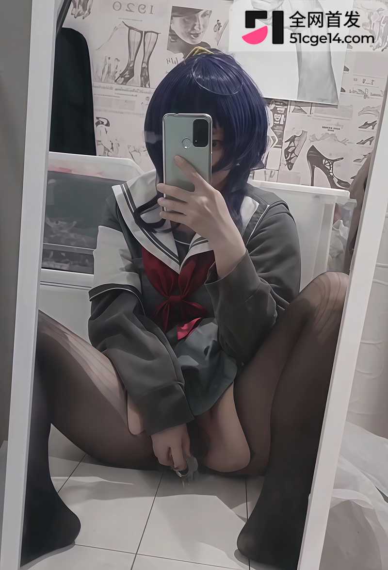 特顶级反差少女小豆沢Cos朝比奈真冬自慰3拷贝 特顶级反差少女小豆沢Cos朝比奈真冬自慰3拷贝