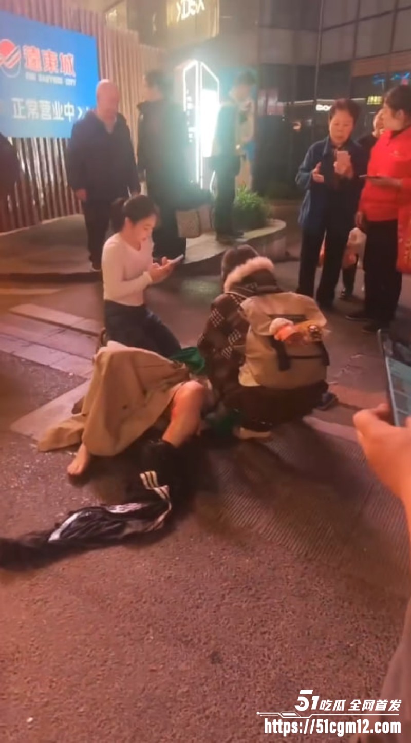 重庆两江新区观音桥发生重大车祸事件 2 重庆两江新区观音桥发生重大车祸事件 2
