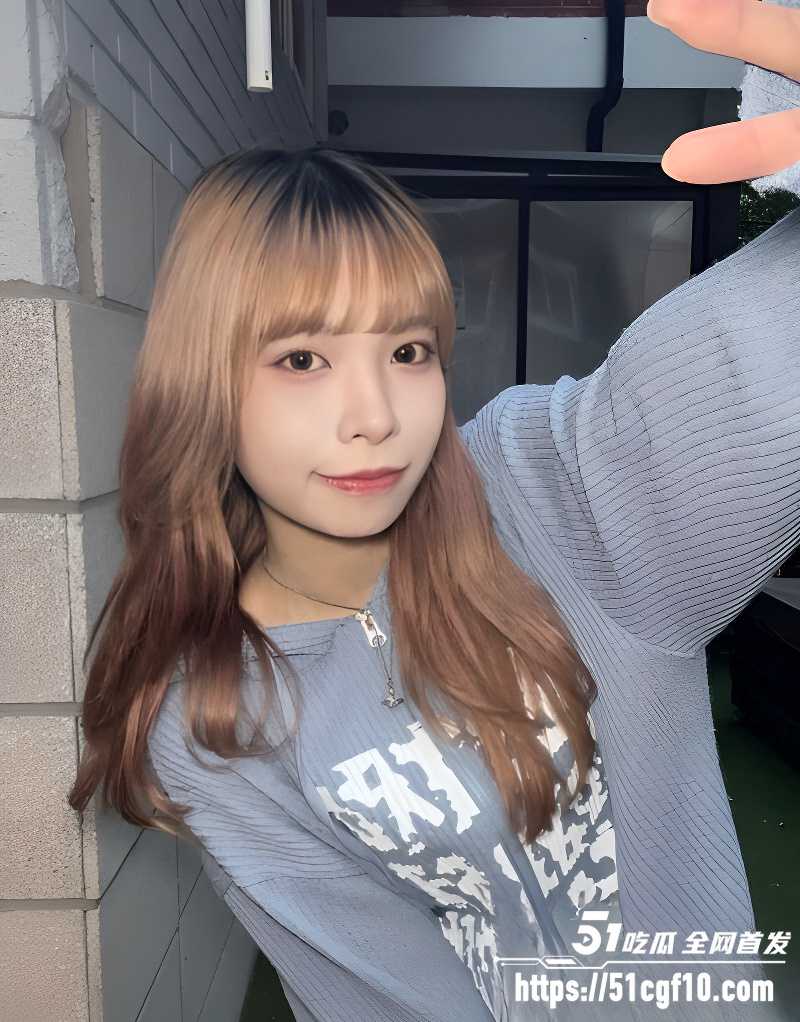 绝美金发大学生 蕾蕾 与前男友自拍做爱视频惨遭泄密3 绝美金发大学生 蕾蕾 与前男友自拍做爱视频惨遭泄密3