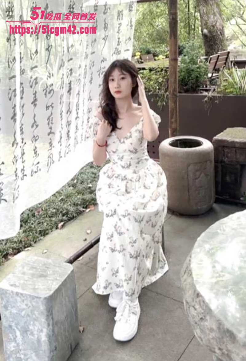 抖音小美女小苗不雅视频流出 4 拷贝 抖音小美女小苗不雅视频流出 4 拷贝