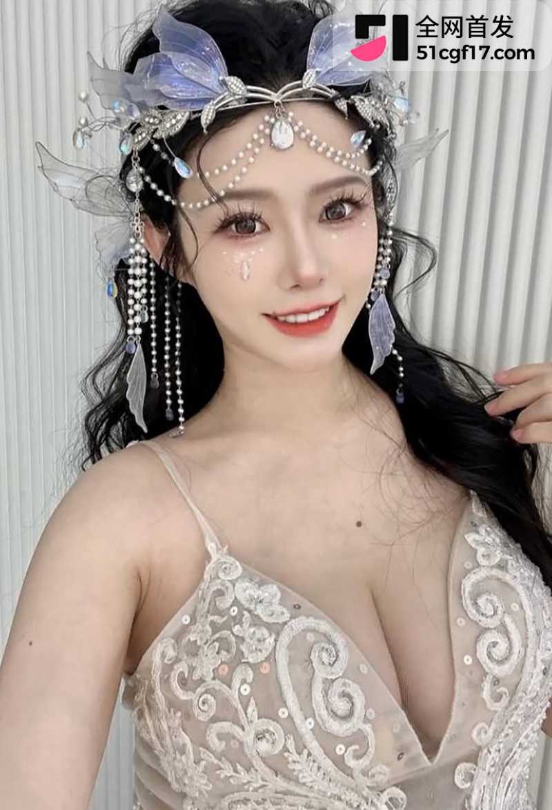 极品高颜值蜜桃臀演员李凯诗不雅视频流出2拷贝