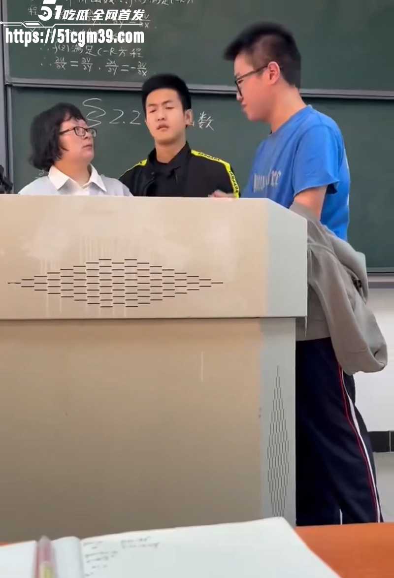 上海第二工业大学杀神代课被抓视频流出2拷贝 上海第二工业大学杀神代课被抓视频流出2拷贝