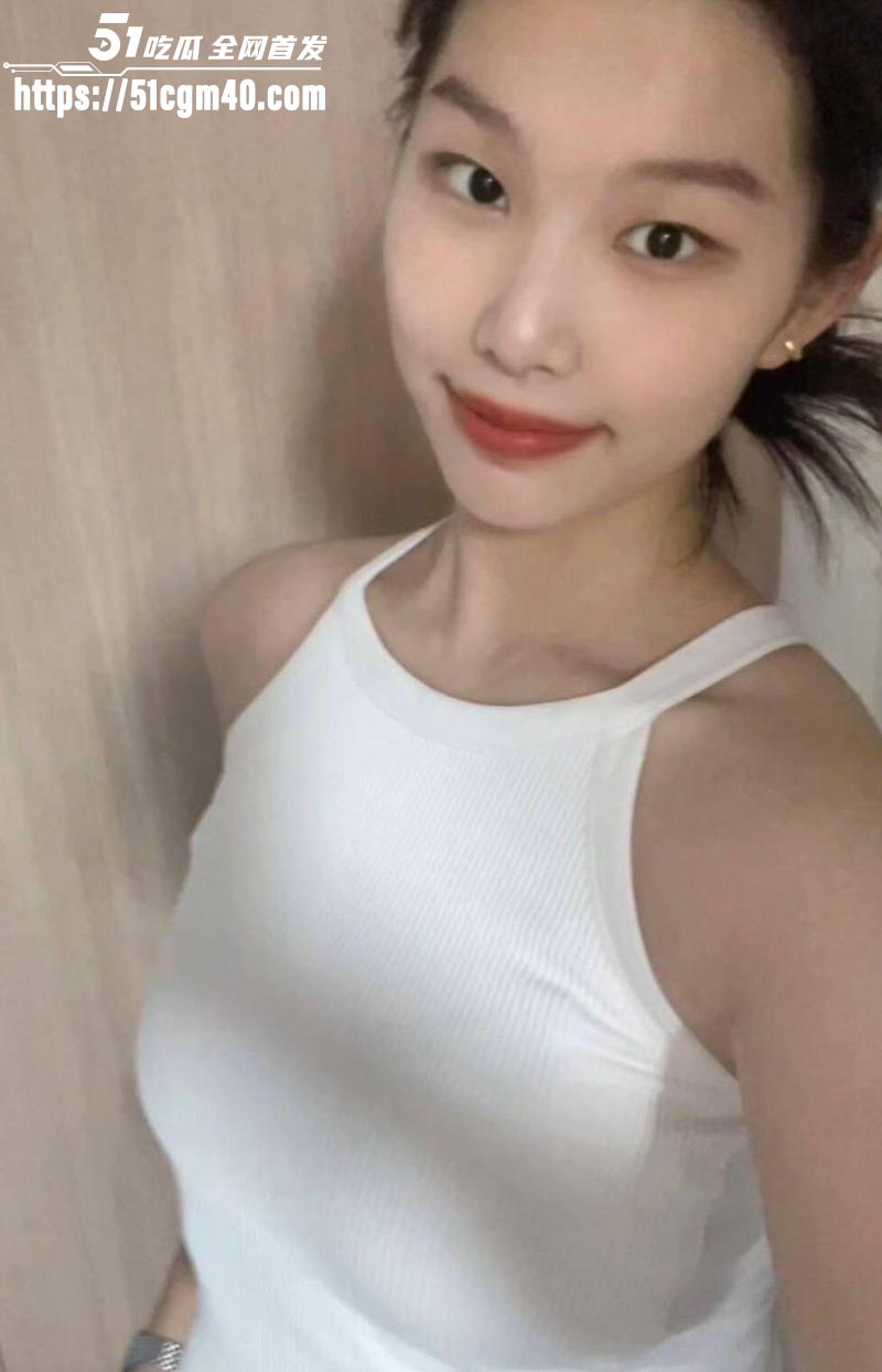 3 3