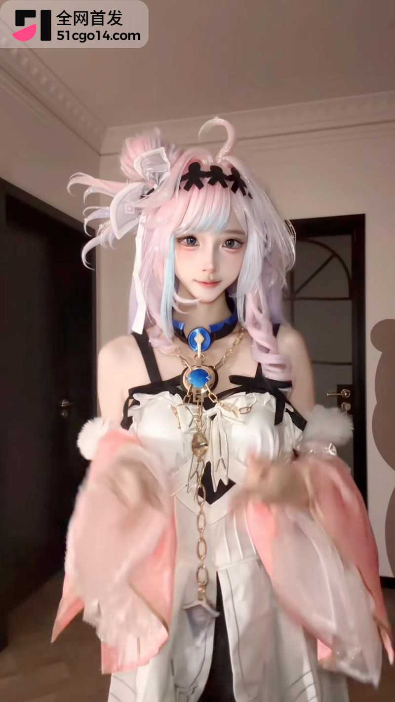 东东电竞女陪玩 小宅喵 线下卖逼后续 侍奉金主被曝光私拍 本人实锤无疑! 东东电竞女陪玩 小宅喵 线下卖逼后续 侍奉金主被曝光私拍 本人实锤无疑!