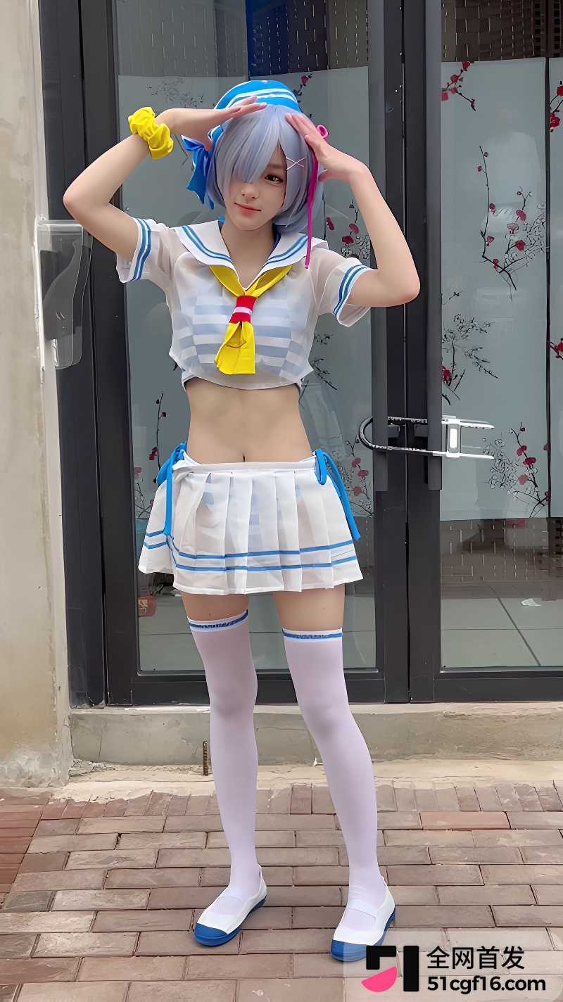 收藏级偷拍神作 少女cos蕾姆一路被大神跟踪抄底 3 收藏级偷拍神作 少女cos蕾姆一路被大神跟踪抄底 3