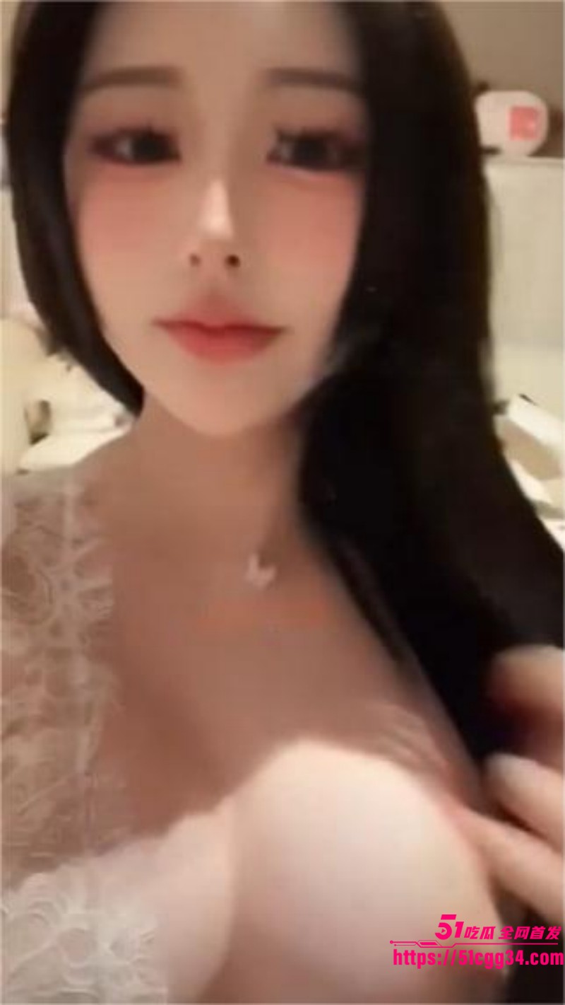 抖音网红闪现露点福利第二弹 巨乳美女漏奶发骚惹火迷人 各种情色瞬间心跳加速淫欲拉满 3 抖音网红闪现露点福利第二弹 巨乳美女漏奶发骚惹火迷人 各种情色瞬间心跳加速淫欲拉满 3