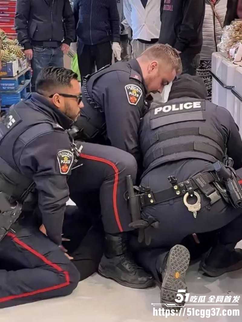 意大利南部普利亚大区运钞车抢劫案012 意大利南部普利亚大区运钞车抢劫案012