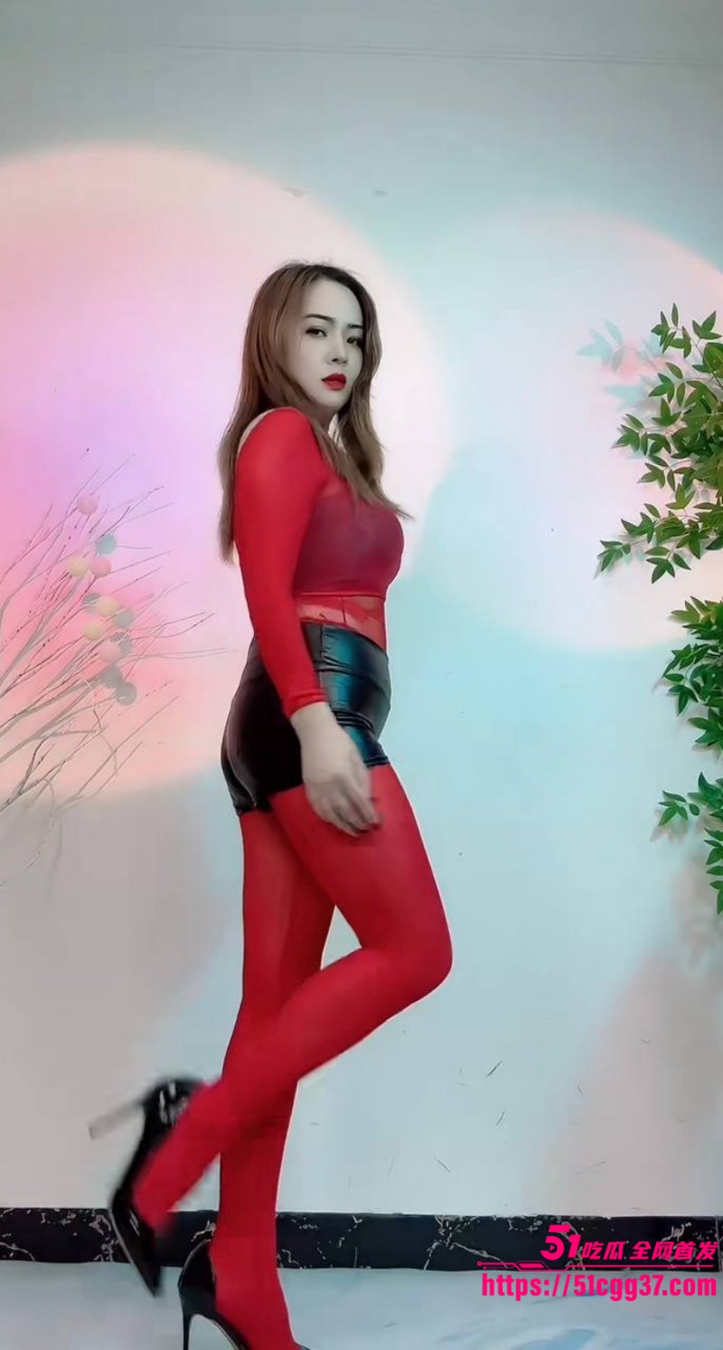 快手巨乳少妇星儿 金主定制福利 5 快手巨乳少妇星儿 金主定制福利 5