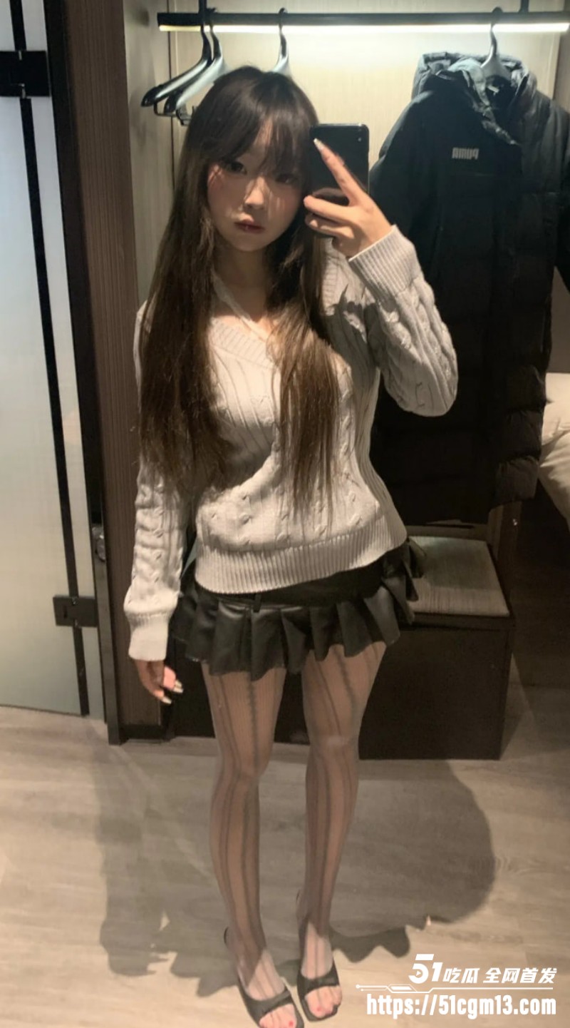 黑产直小姐姐全裸自拍流出 5 黑产直小姐姐全裸自拍流出 5