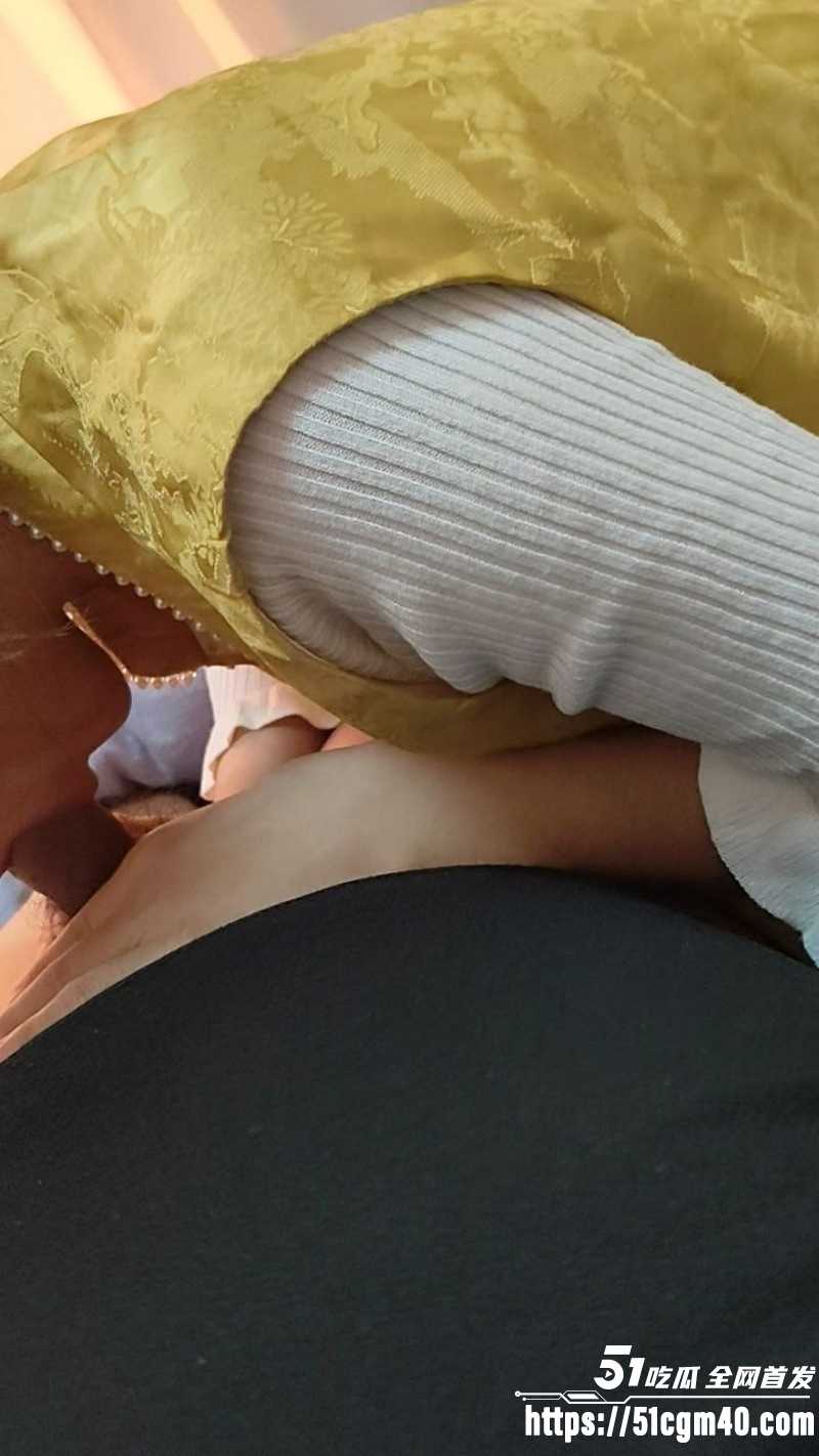 相依为命的母子和妈妈乱伦做爱06 相依为命的母子和妈妈乱伦做爱06