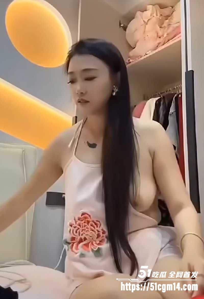 抖音网红闪现内衣内裤走光露点视频合集3拷贝 抖音网红闪现内衣内裤走光露点视频合集3拷贝