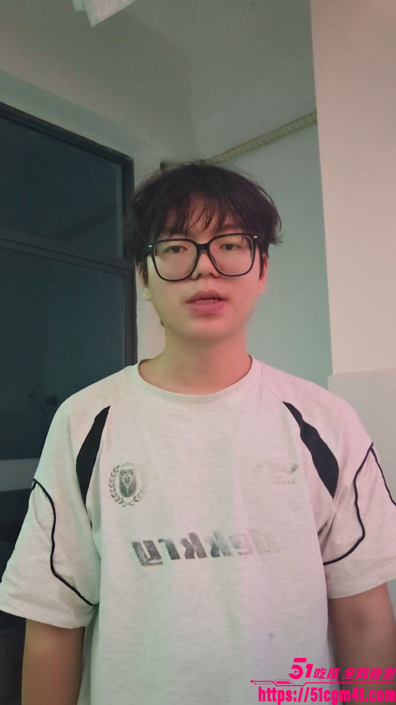 抖音11万粉博主懒聪聪偷拍女生私密 3 抖音11万粉博主懒聪聪偷拍女生私密 3