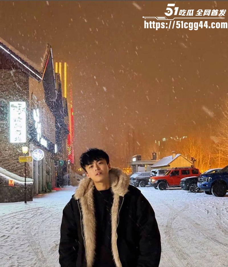 快手网红牌晓亮被曝出轨当鸭子陪睡富婆015 快手网红牌晓亮被曝出轨当鸭子陪睡富婆015