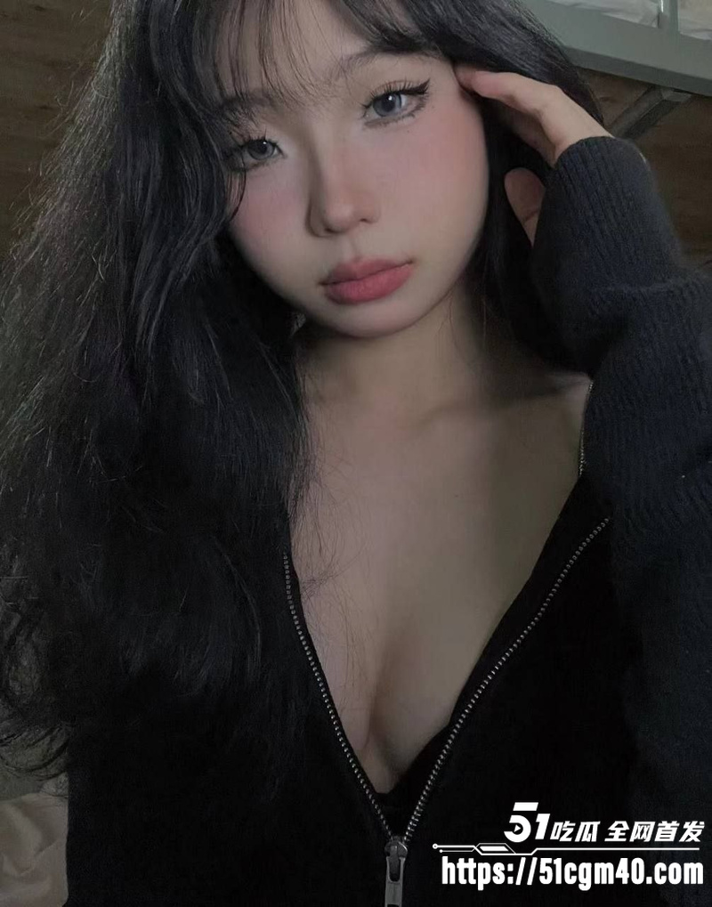 00后辣妹与男友性爱自拍 3 00后辣妹与男友性爱自拍 3