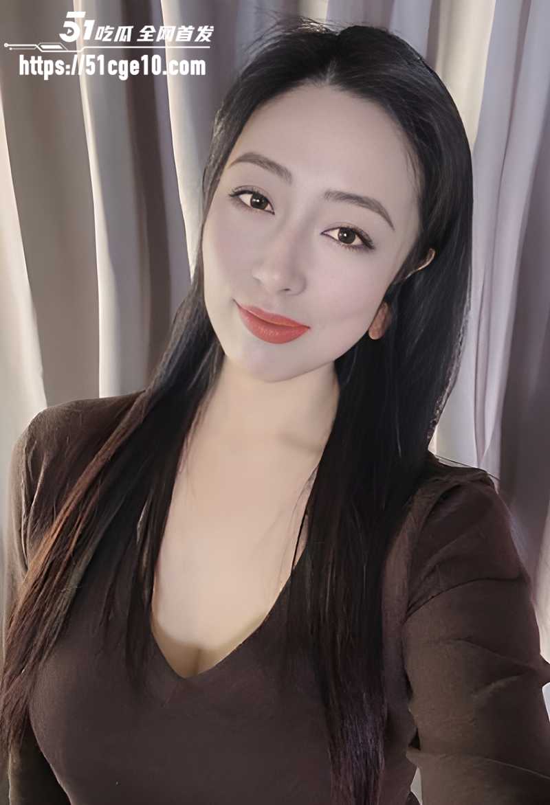 韵味熟女黑发红唇浴室全裸自拍 2 拷贝 韵味熟女黑发红唇浴室全裸自拍 2 拷贝