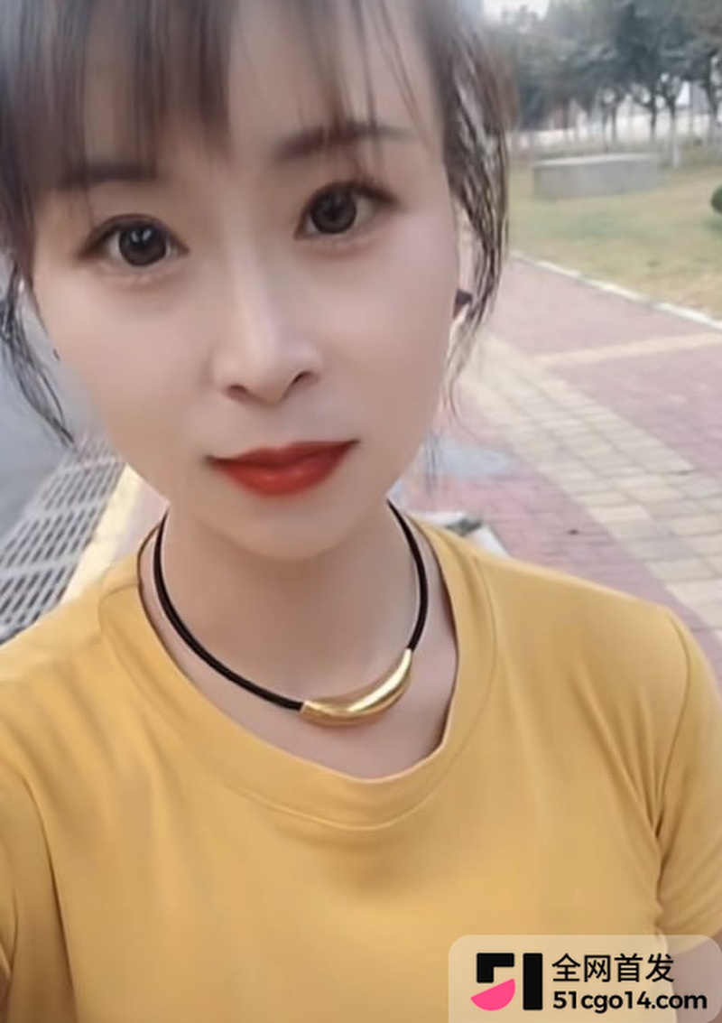 山东网红少妇 萤火虫 2 山东网红少妇 萤火虫 2