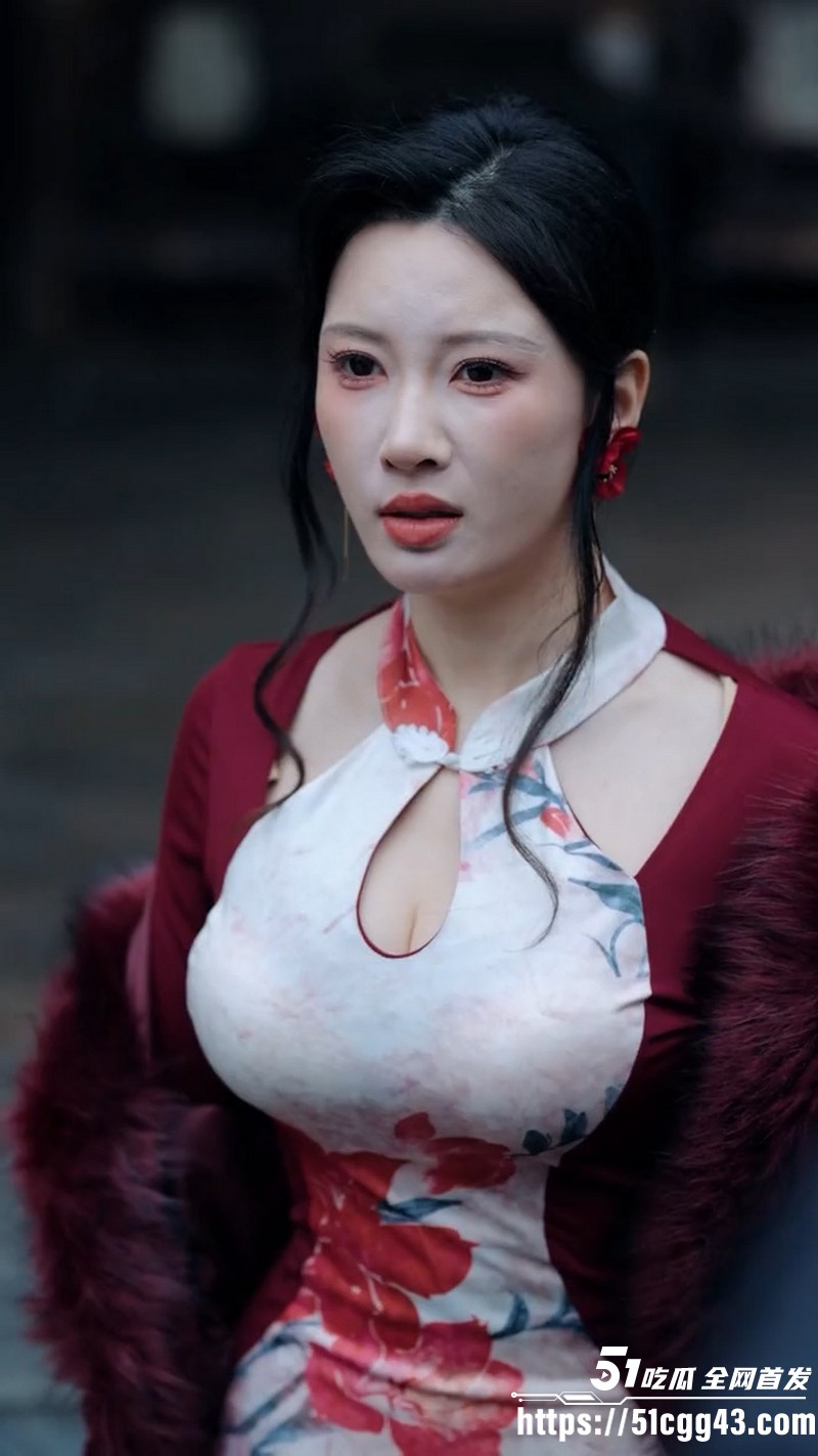 擦边短剧全村都说我老婆太迷人全集 5 擦边短剧全村都说我老婆太迷人全集 5