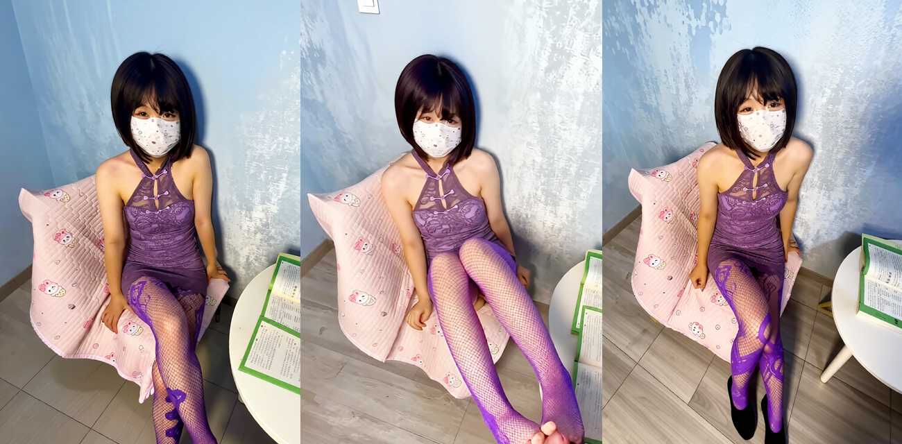 51原创钟灵妹妹 学生猛操纯洁老师 粗硬鸡巴狠顶穴口 操得木床摇晃不止！