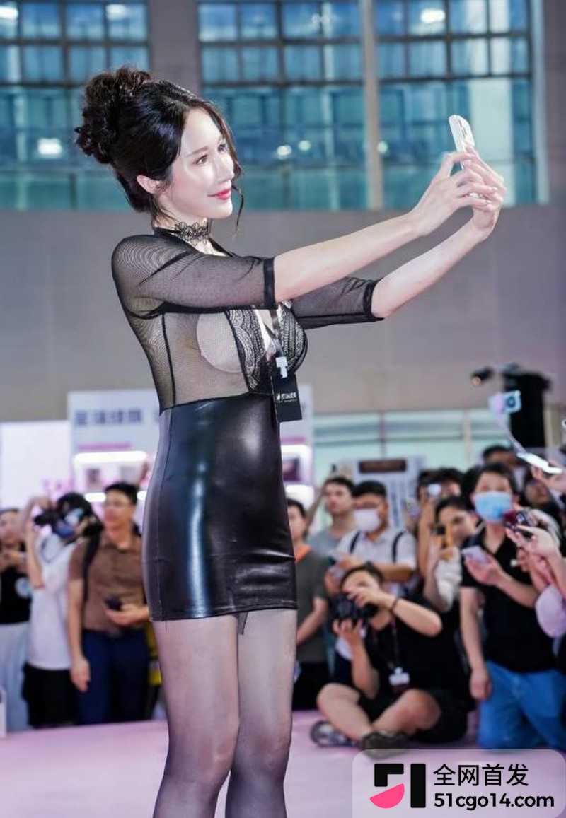 台湾辣模 辛尤里 广州展会线下首秀10 台湾辣模 辛尤里 广州展会线下首秀10