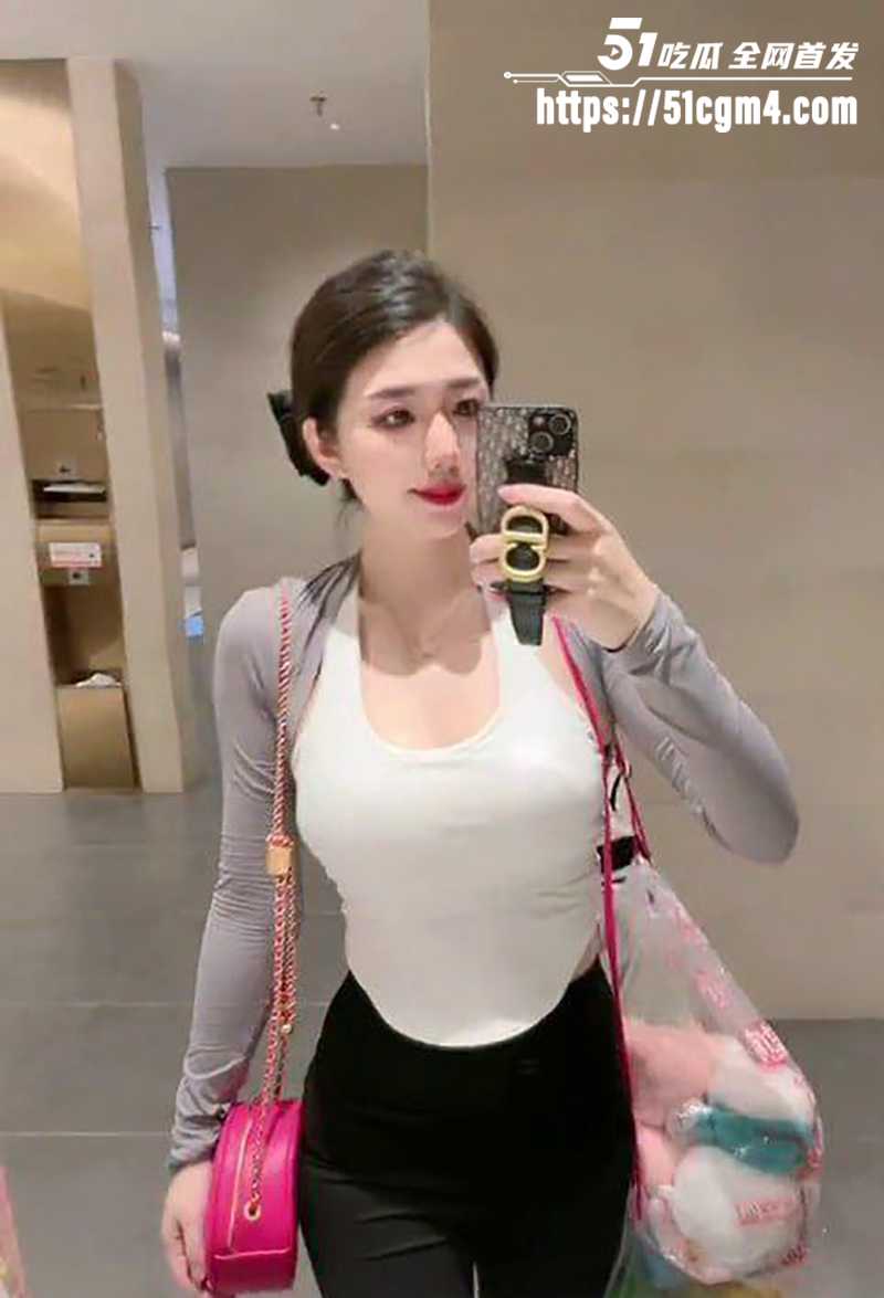 擦边女王汤圆妈 不雅视频曝光 3 拷贝 擦边女王汤圆妈 不雅视频曝光 3 拷贝
