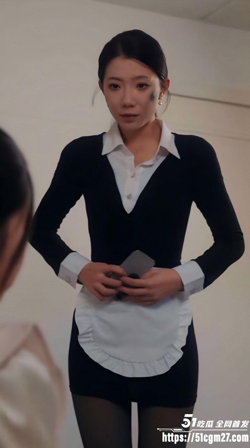 短剧《那个保姆迷人又危险》完整版01 短剧《那个保姆迷人又危险》完整版01