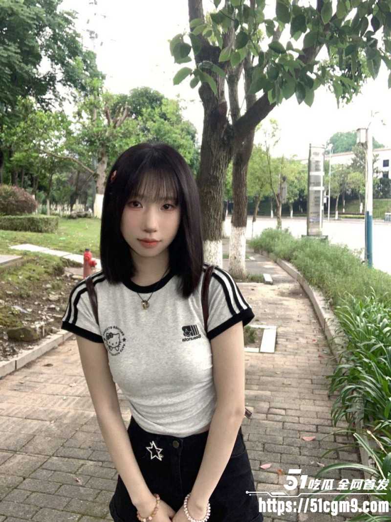湖南嫩妹李沫被金主泄密私拍02 湖南嫩妹李沫被金主泄密私拍02