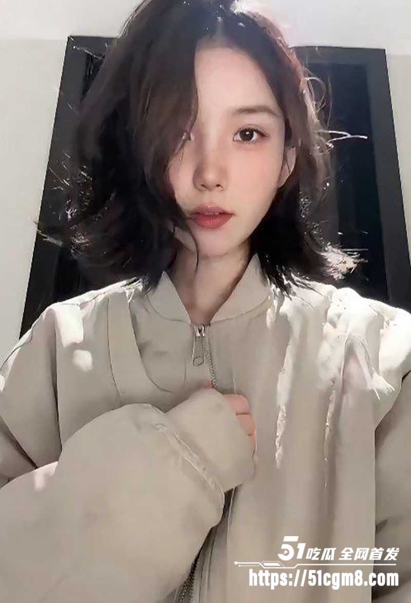 推特网红小瓜陆反差不雅自拍视频流出3拷贝 推特网红小瓜陆反差不雅自拍视频流出3拷贝