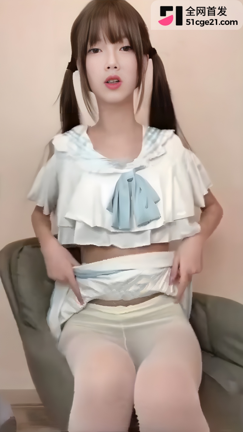 讨厌小鱼干 2watermarked