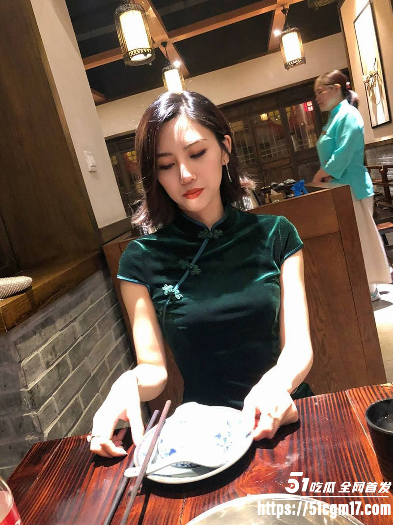 2 2