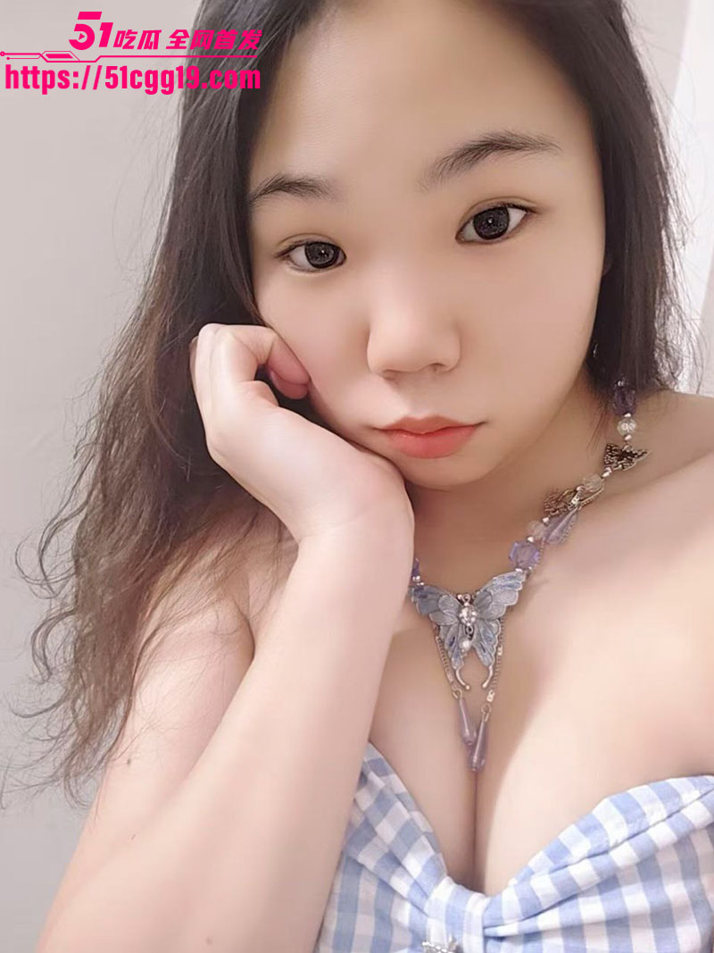 广西梧州反差婊刘思媚2 广西梧州反差婊刘思媚2