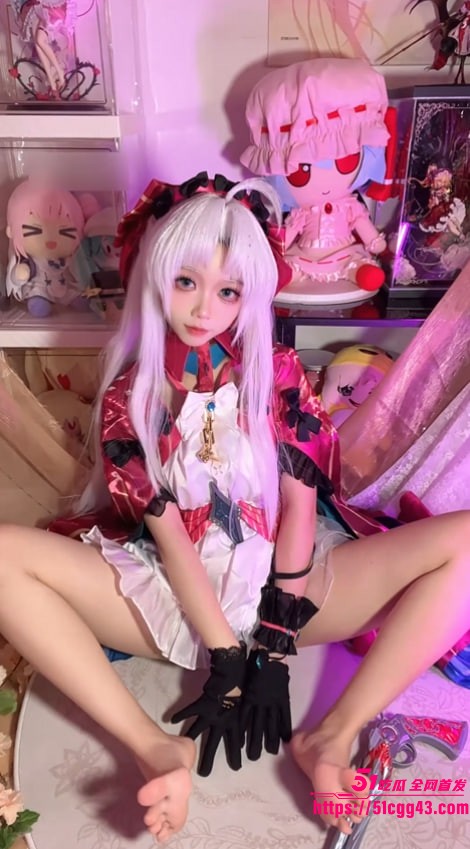 稚嫩萝莉 白栎Shirly 化身游戏美女珂莱塔 3 稚嫩萝莉 白栎Shirly 化身游戏美女珂莱塔 3