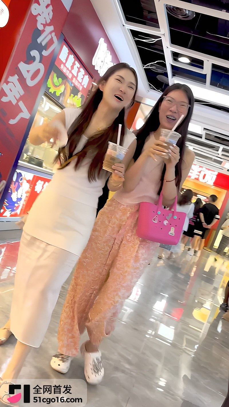 顶点大师抄底街拍来袭2 顶点大师抄底街拍来袭2