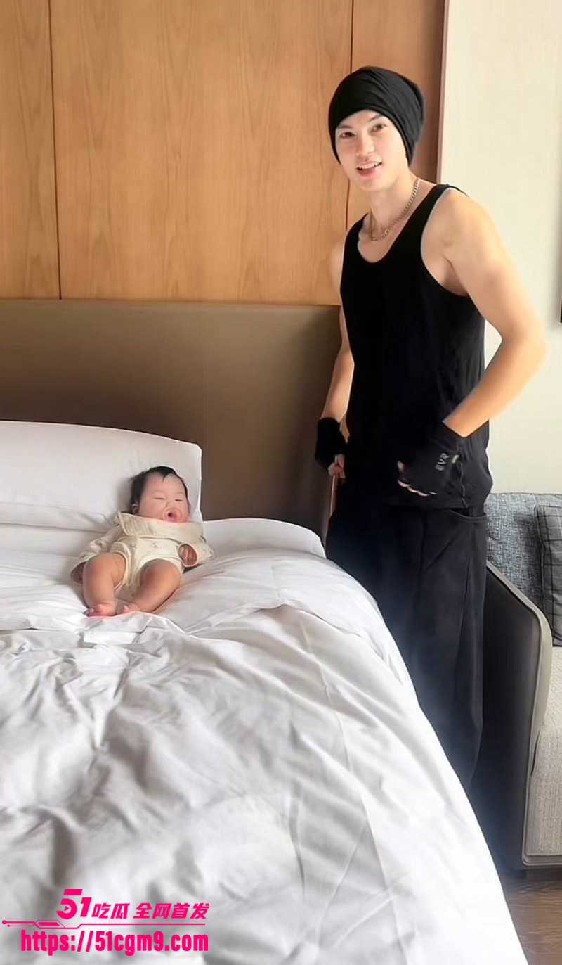 抖音网红月野兔小樱出轨视频05 抖音网红月野兔小樱出轨视频05