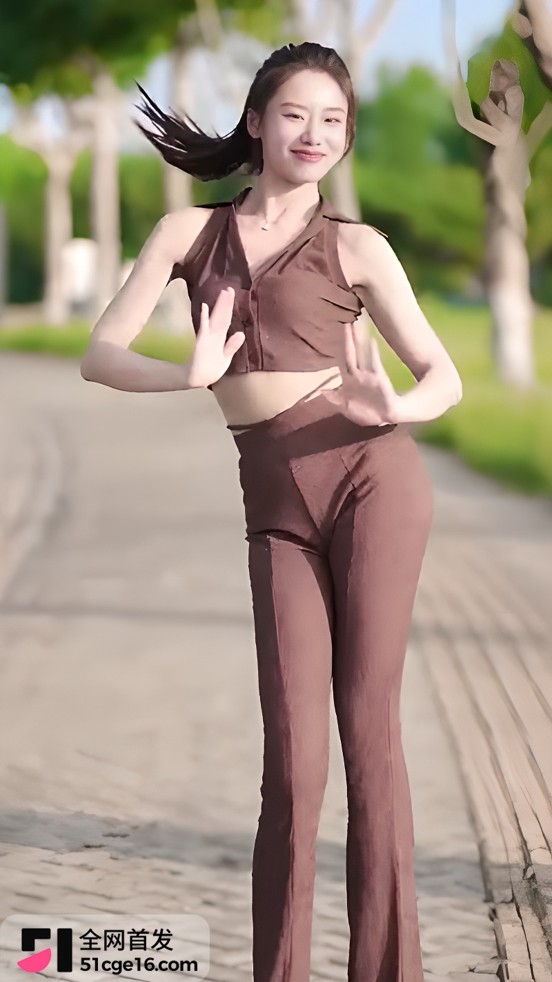 大奶牛嫩妹少萝皇1 大奶牛嫩妹少萝皇1