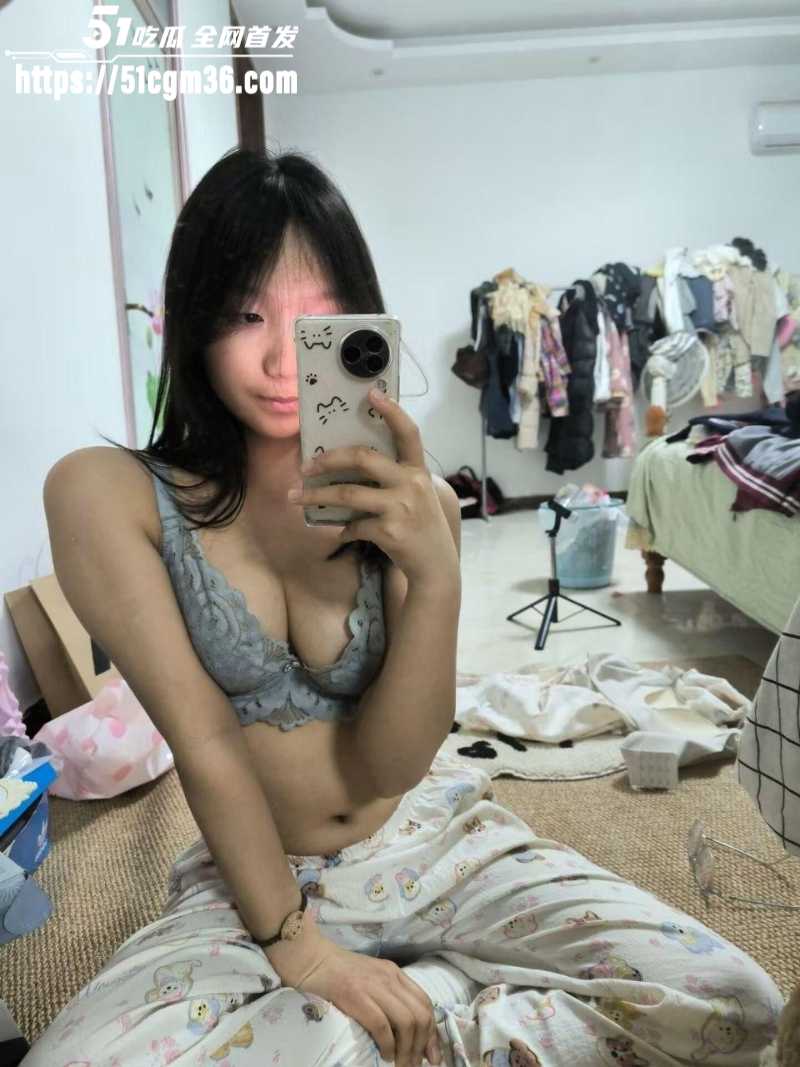 河南新乡学生妹王蕊背着男友卖淫 3 河南新乡学生妹王蕊背着男友卖淫 3