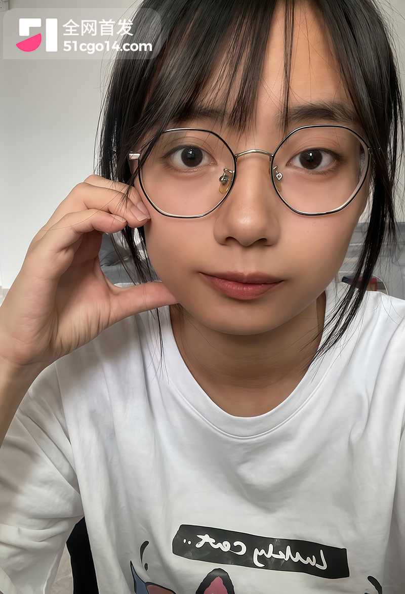 广东揭阳大奶眼镜学生妹自慰视频 7 拷贝 广东揭阳大奶眼镜学生妹自慰视频 7 拷贝