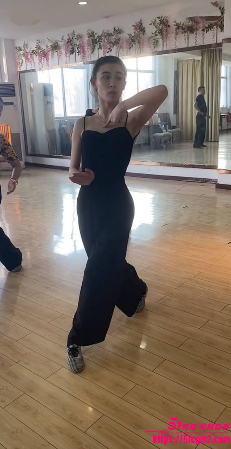 新婚少妇孙淼出轨第三弹 4 新婚少妇孙淼出轨第三弹 4