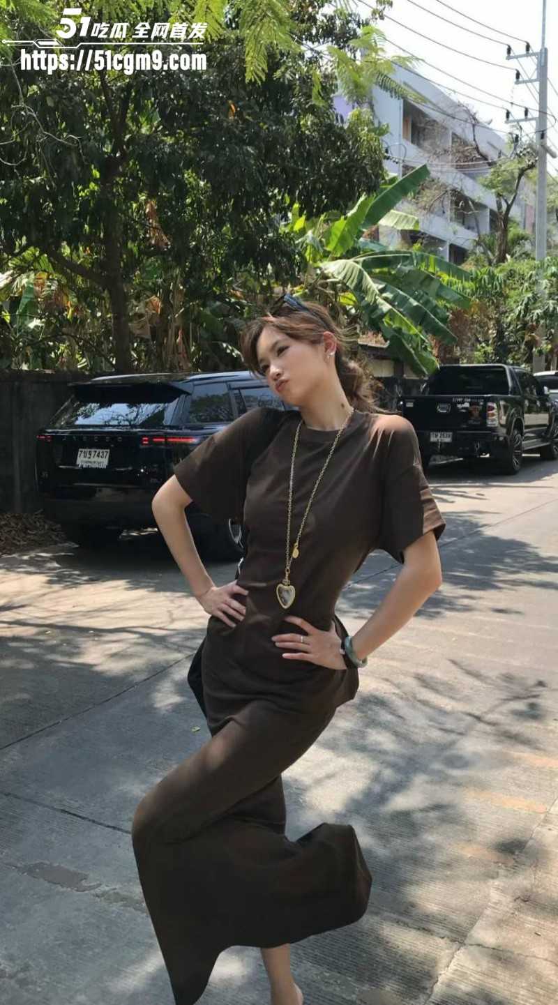 小红书浙江女留学生倒贴英国男09 小红书浙江女留学生倒贴英国男09