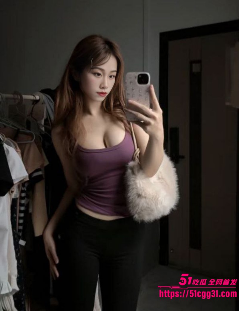 河南巨乳母狗 张倩 裸贷私拍曝光 大奶女孩遭债主线上调教 摸逼掰穴展示阴道 贡献酮体任由爆操打桩 2 河南巨乳母狗 张倩 裸贷私拍曝光 大奶女孩遭债主线上调教 摸逼掰穴展示阴道 贡献酮体任由爆操打桩 2
