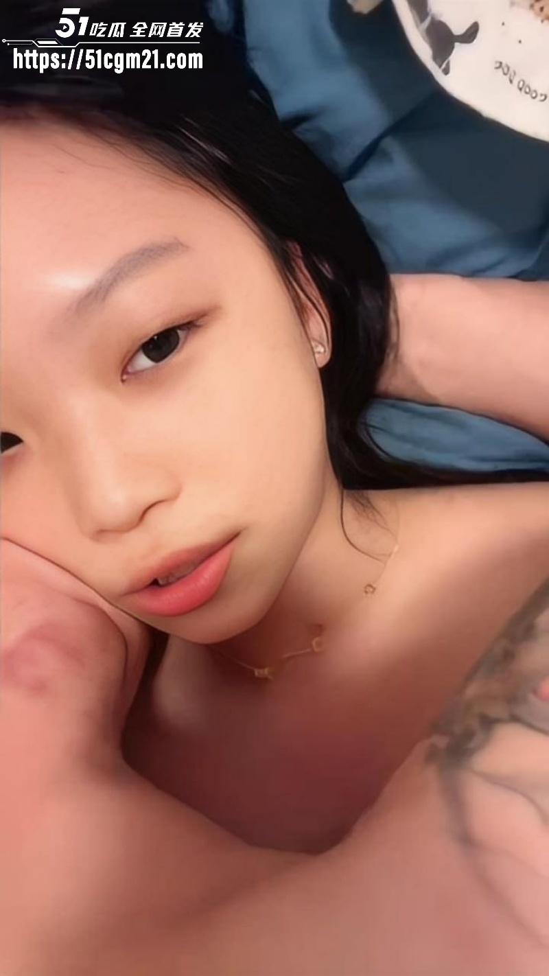 湿妹刚满18岁4月4日性爱直播09 湿妹刚满18岁4月4日性爱直播09