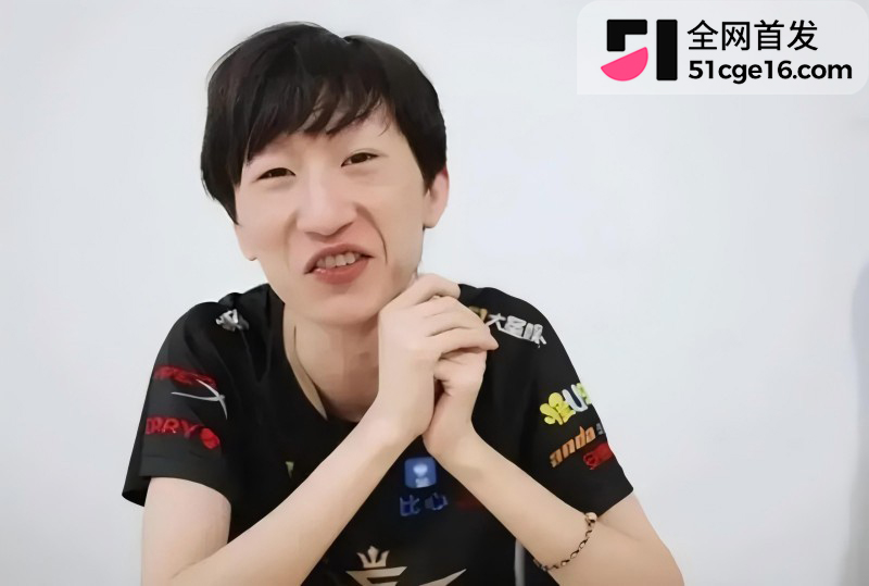 前LOL职业选手 电棍 再曝被绿7 前LOL职业选手 电棍 再曝被绿7