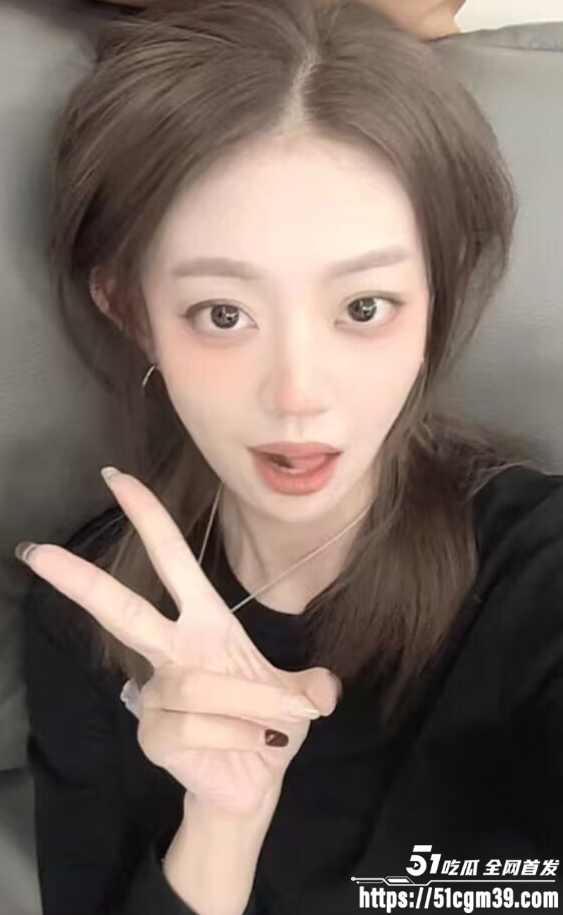 广州高颜值少妇淫妻1 广州高颜值少妇淫妻1
