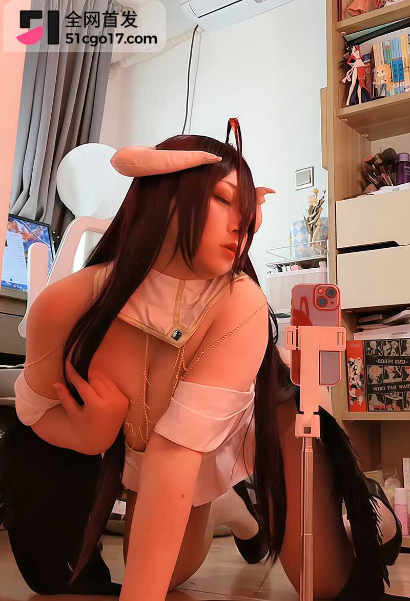 性感巨乳BBW欧翼翼大奶骚鸡Coser拉拉队雅儿贝德炮机高潮喷水10拷贝 性感巨乳BBW欧翼翼大奶骚鸡Coser拉拉队雅儿贝德炮机高潮喷水10拷贝