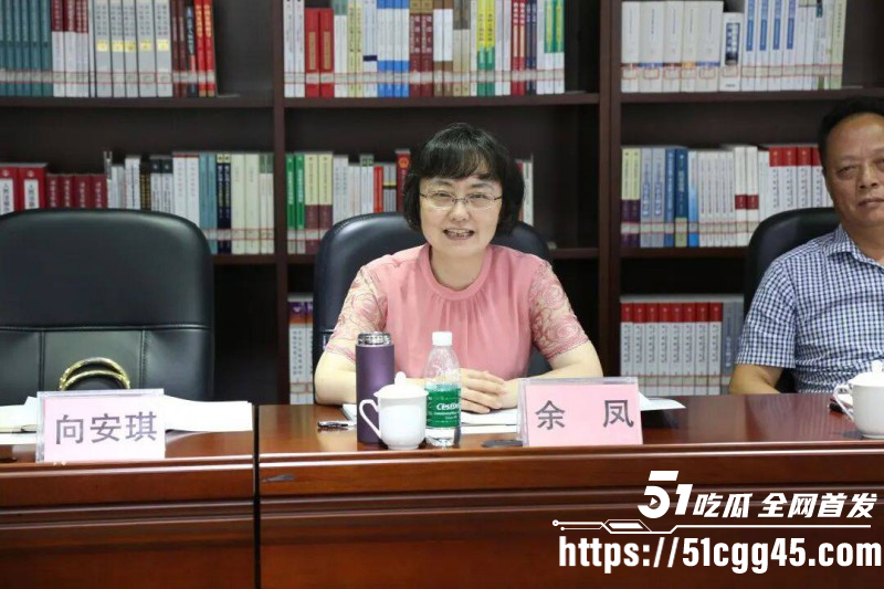 重庆垫江县副主任余凤被曝勾引已婚男下属07 重庆垫江县副主任余凤被曝勾引已婚男下属07