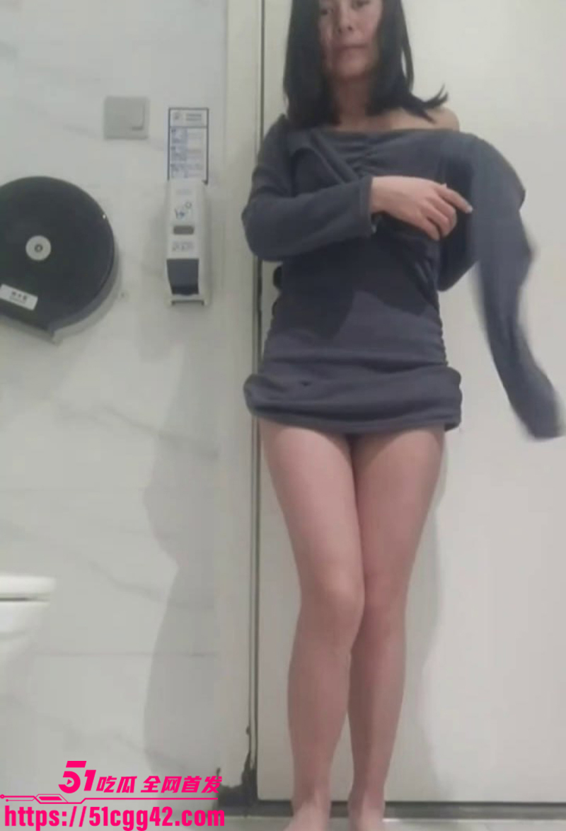 云南师范大学清纯女生杨晓莹私拍洗澡视频曝光5拷贝 云南师范大学清纯女生杨晓莹私拍洗澡视频曝光5拷贝