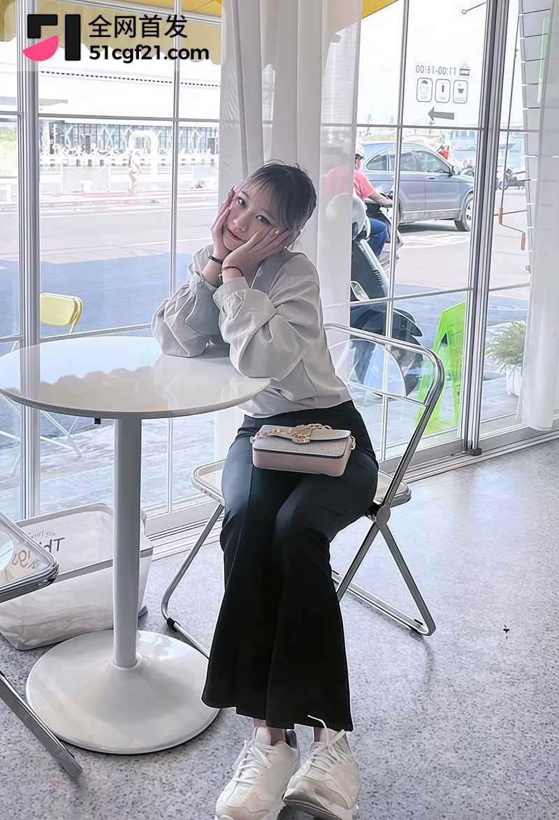 性感会计师网调自慰私拍 2 拷贝